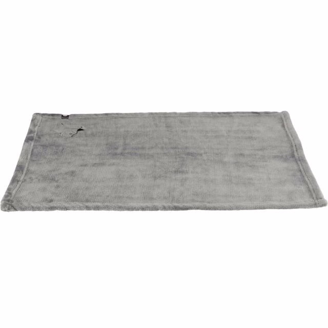 Couverture peluche pour chien souffrant d’allergies, Nilay