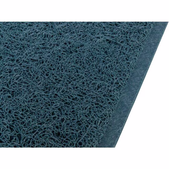 Tapis antidérapant pour litière du chat